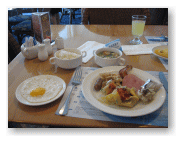朝食は、バイキングです。